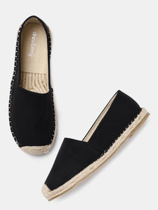 Black Shoes